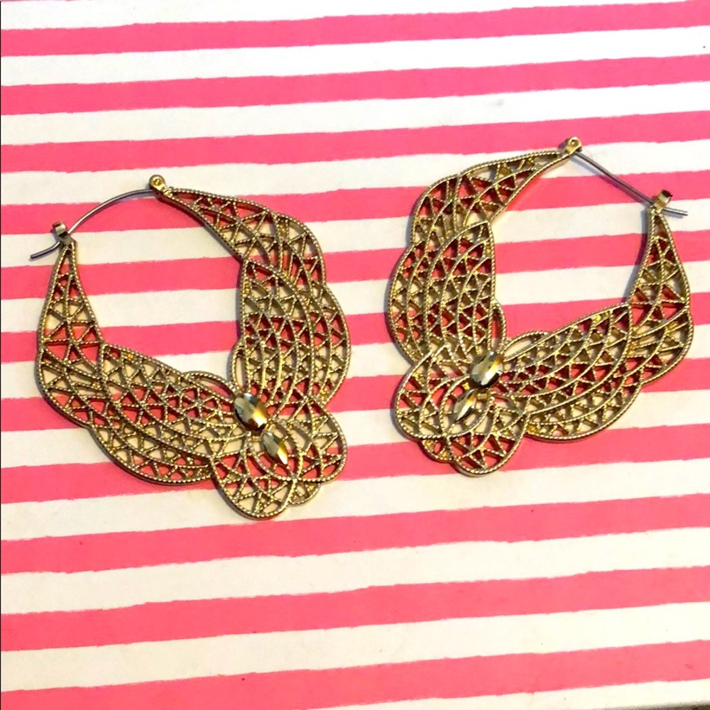Gold earrings